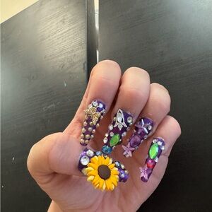 2 sets of rhinestones nails with gel
